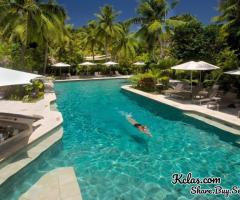 Tropical Paradise Awaits – Stay at Castaway Island Fiji Resort!